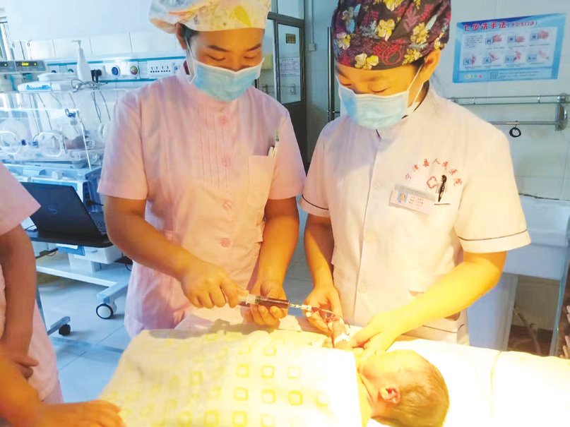 绥中县妇婴监护型护送